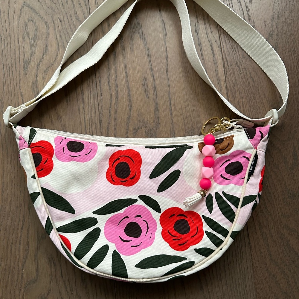 Uniqlo x Marimekko mini shoulder bag crossbody in floral